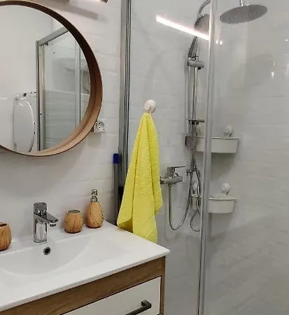 Daire The 2-bedroom - Free Private Parking