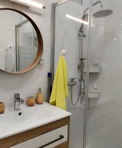 아파트 The 2-bedroom - Free Private Parking